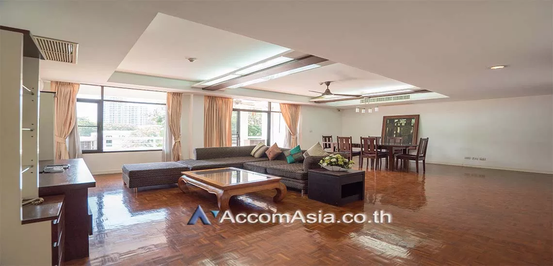 Pet friendly |  3 Bedrooms  Apartment For Rent in Sukhumvit, Bangkok  near BTS Phrom Phong (AA28164)