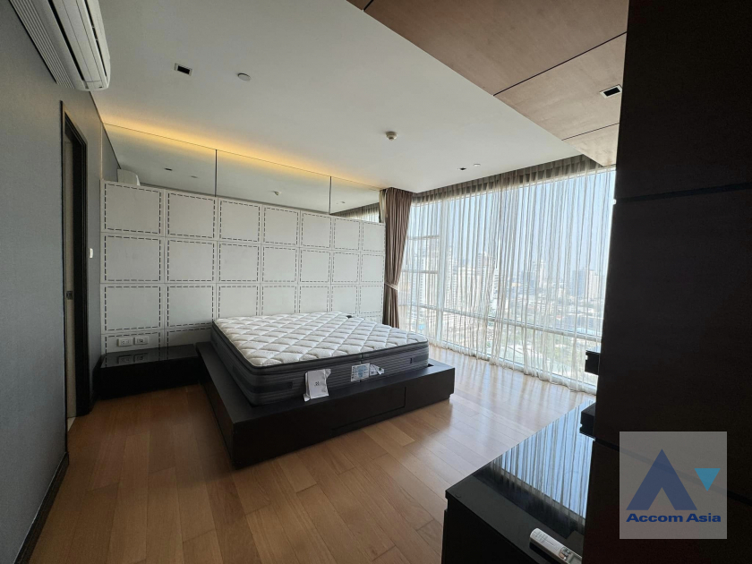 9  3 br Condominium for rent and sale in Sukhumvit ,Bangkok BTS Ekkamai at Fullerton Sukhumvit AA28166