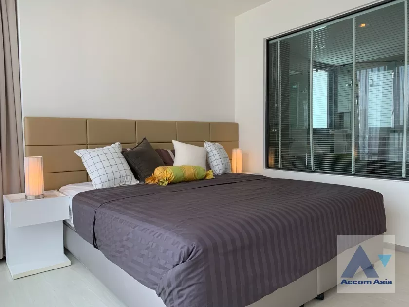 Rhythm Sukhumvit 42 Condominium