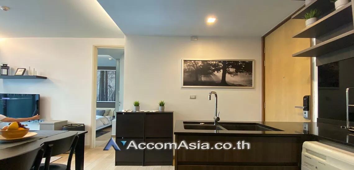  2 Bedrooms  Condominium For Rent in Sukhumvit, Bangkok  near BTS Thong Lo (AA28195)
