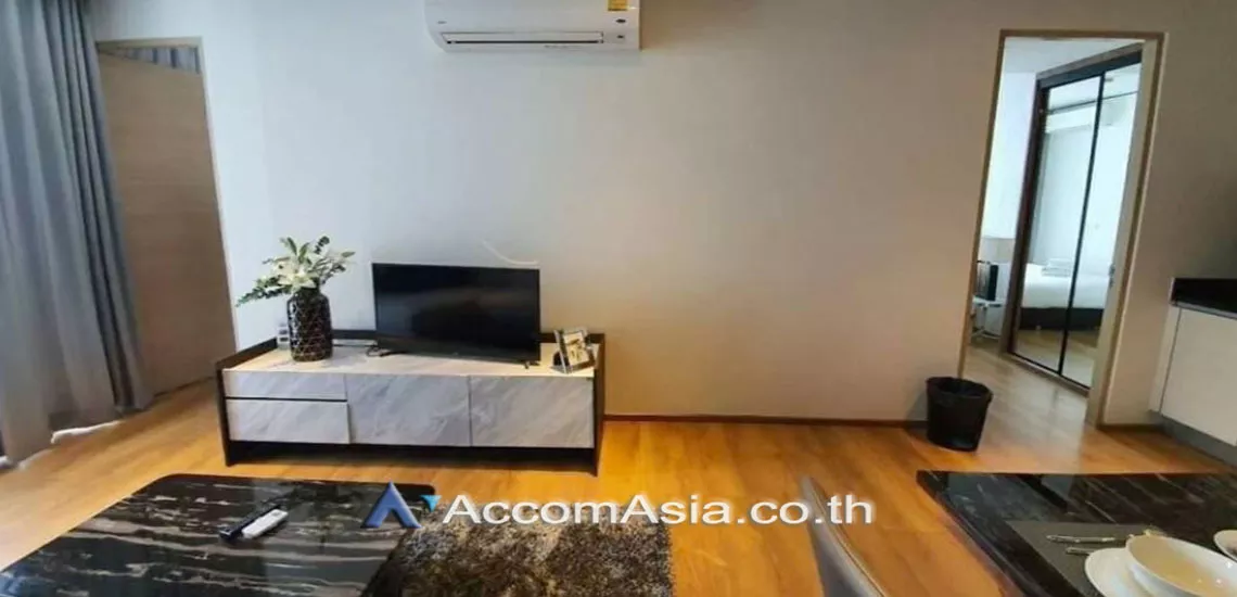  2 Bedrooms  Condominium For Rent in Sukhumvit, Bangkok  near BTS Phrom Phong (AA28218)