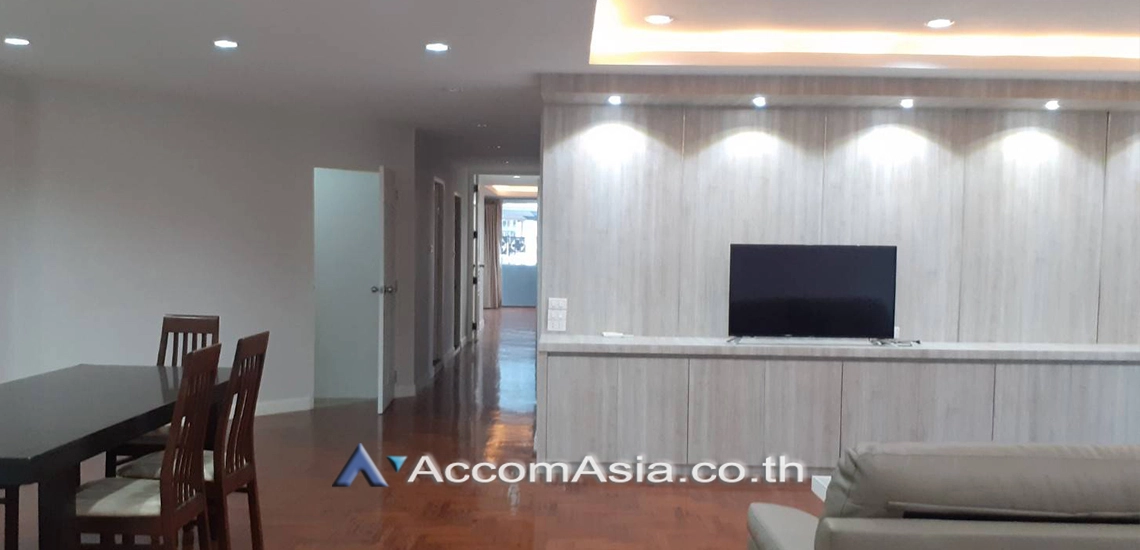 Pet friendly |  4 Bedrooms  Condominium For Rent in Sukhumvit, Bangkok  near BTS Phrom Phong (AA28225)