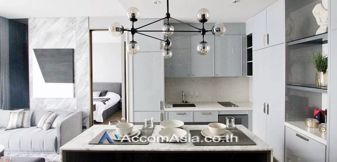  1 Bedroom  Condominium For Rent in Sukhumvit, Bangkok  near BTS Phrom Phong (AA28239)