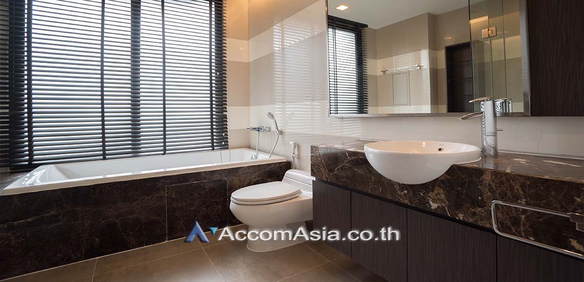 8  2 br Apartment For Rent in Sukhumvit ,Bangkok BTS Ekkamai at Tasteful Living Place AA28256