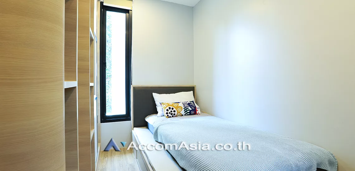 Pet friendly |  2 Bedrooms  Apartment For Rent in Sukhumvit, Bangkok  near BTS Asok (AA28273)