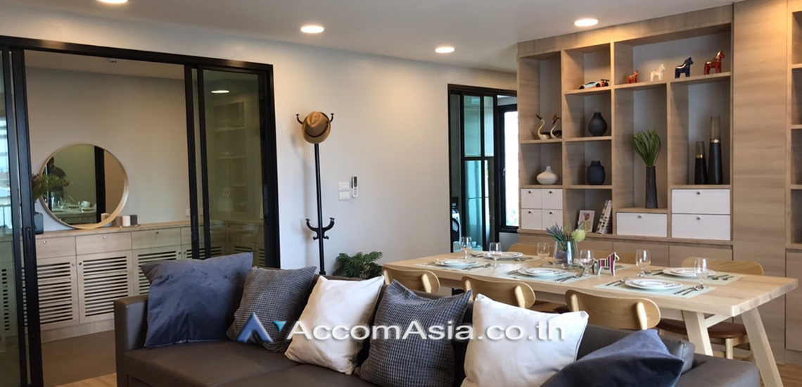 Pet friendly |  3 Bedrooms  Apartment For Rent in Sukhumvit, Bangkok  near BTS Asok (AA28274)