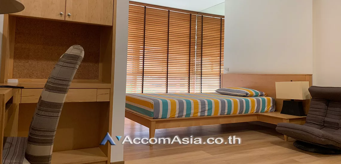 9  2 br Condominium For Rent in Silom ,Bangkok BTS Sala Daeng - MRT Silom at The Legend Saladaeng AA28282