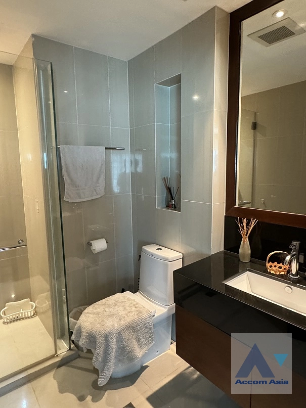 7  2 br Condominium For Rent in Sathorn ,Bangkok BTS Sala Daeng - MRT Lumphini at Sathorn Gardens AA28293