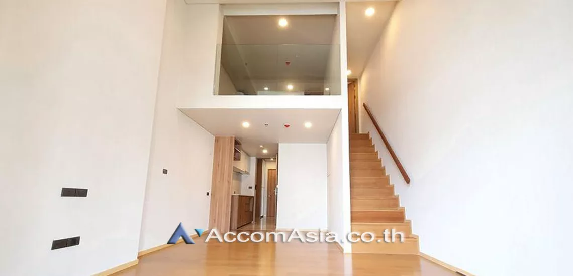  1 Bedroom  Condominium For Sale in Sukhumvit, Bangkok  near BTS Phrom Phong - MRT Sukhumvit (AA28299)