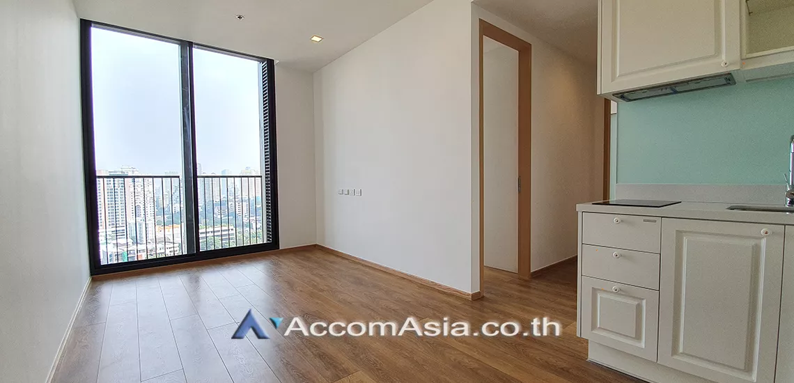  2 Bedrooms  Condominium For Rent in Sukhumvit, Bangkok  near BTS Phrom Phong (AA28334)