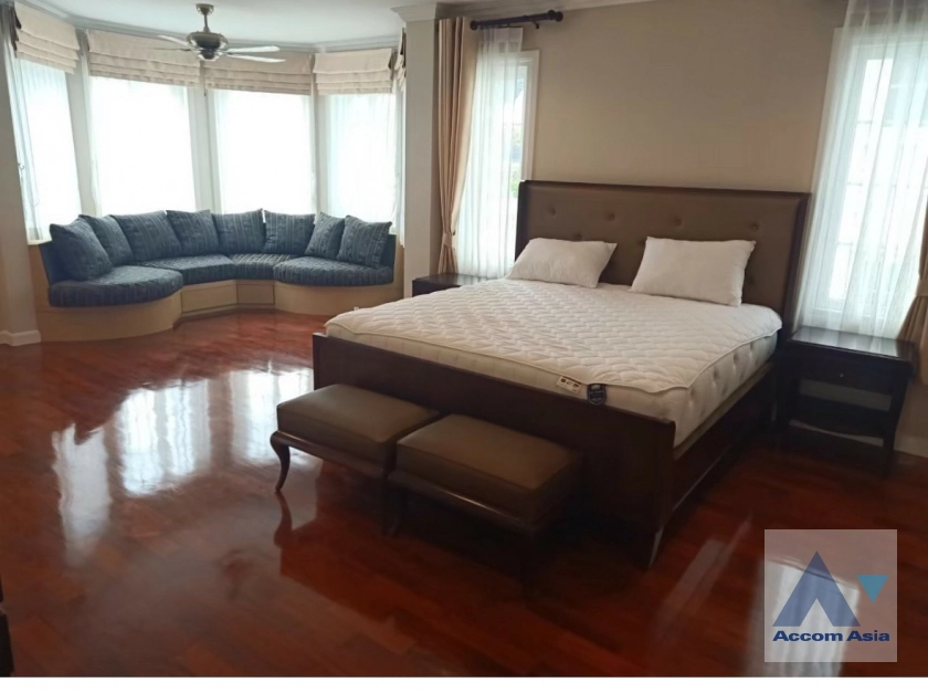 11  4 br House For Rent in Bang Na ,Bangkok  at Fantasia Villa 4 AA28365