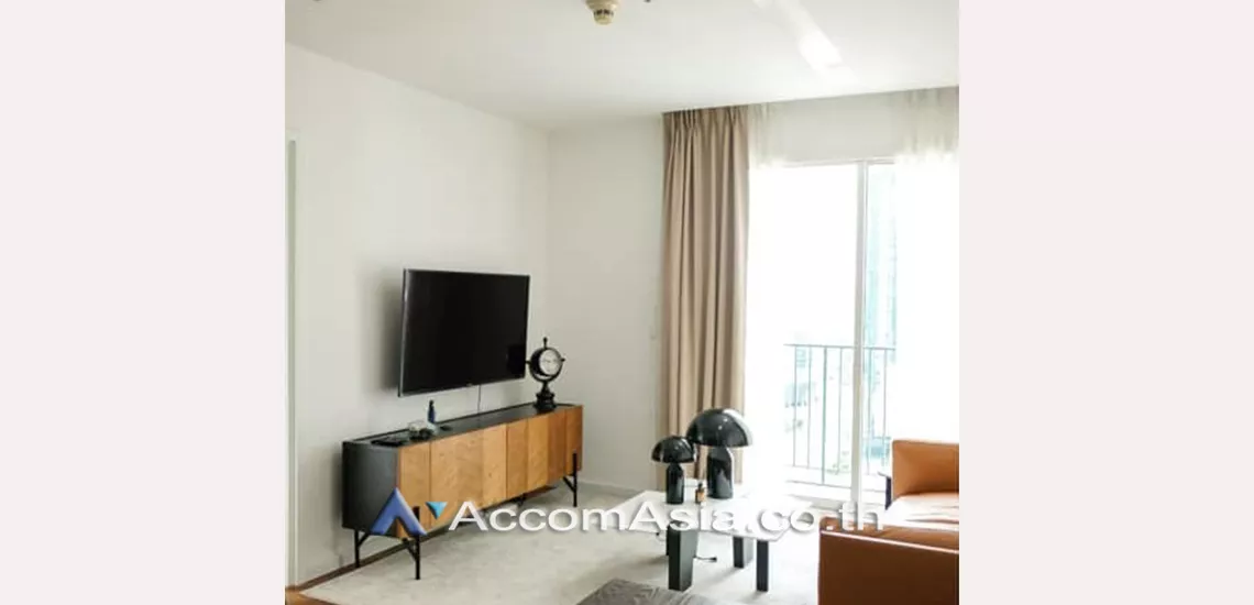  1 Bedroom  Condominium For Sale in Sukhumvit, Bangkok  near BTS Thong Lo (AA28366)