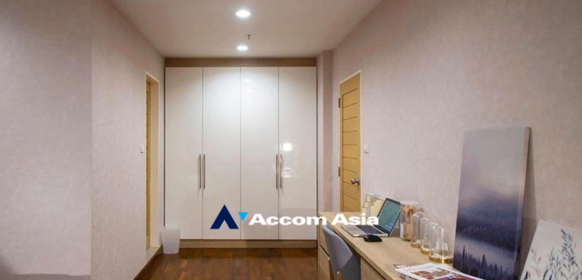 7  2 br Condominium For Rent in Ploenchit ,Bangkok BTS Ploenchit at Baan Ploenchit AA28375