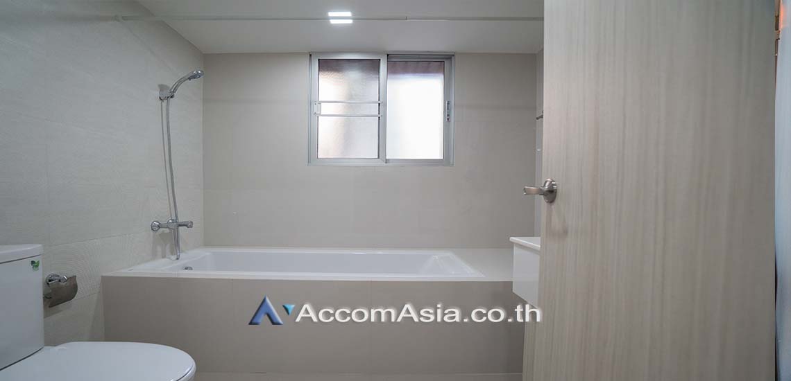 9  2 br Apartment For Rent in Sukhumvit ,Bangkok BTS Thong Lo at Modern spacious residence AA28378