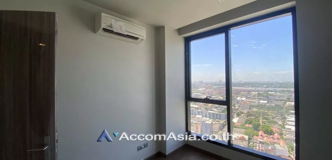  2 Bedrooms  Condominium For Sale in Sukhumvit, Bangkok  near BTS Thong Lo (AA28385)