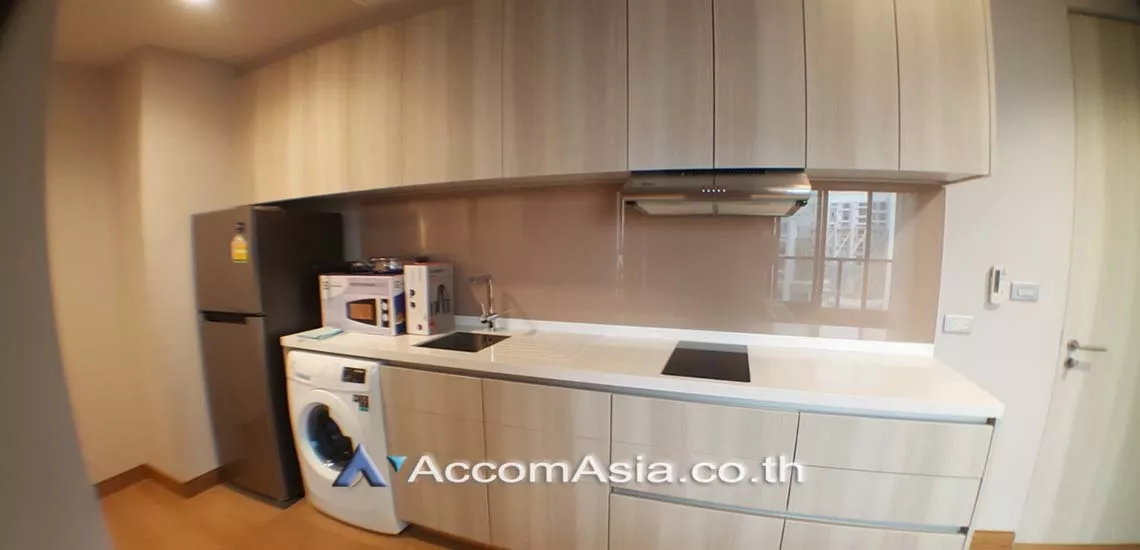  2 Bedrooms  Condominium For Rent & Sale in Sukhumvit, Bangkok  near BTS Phrom Phong (AA28390)