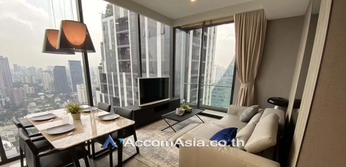  2 Bedrooms  Condominium For Rent in Sukhumvit, Bangkok  near BTS Asok - MRT Sukhumvit (AA28396)