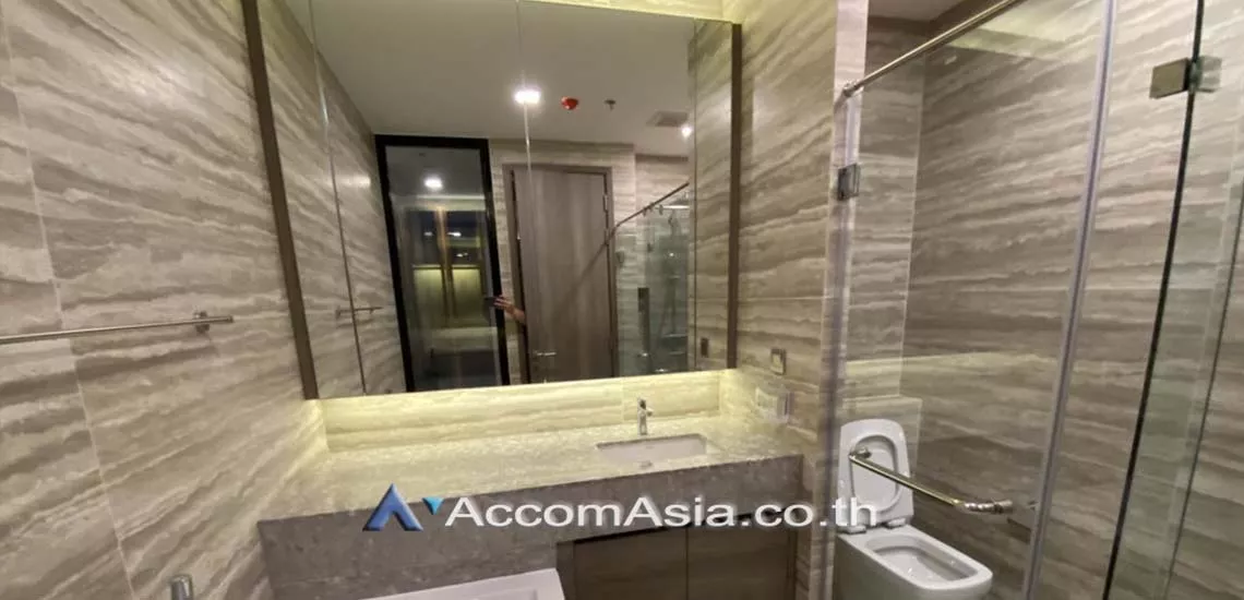  2 Bedrooms  Condominium For Rent in Sukhumvit, Bangkok  near BTS Asok - MRT Sukhumvit (AA28396)