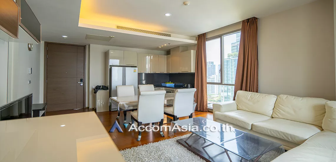 Corner Unit |  2 Bedrooms  Condominium For Rent & Sale in Sukhumvit, Bangkok  near BTS Thong Lo (AA28403)
