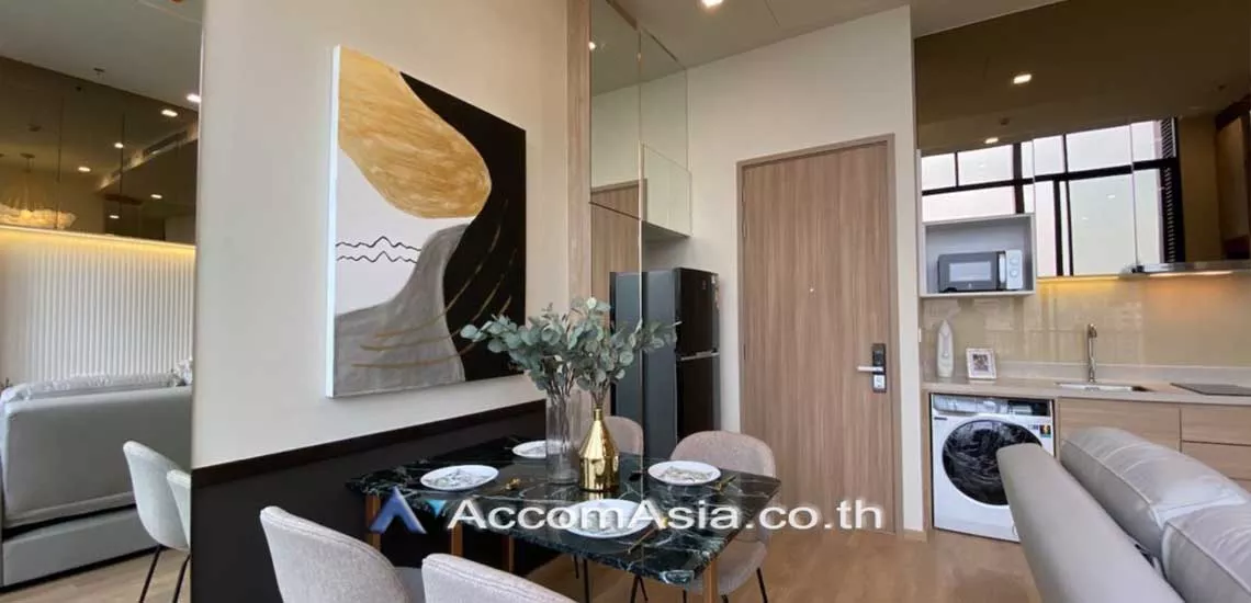  2 Bedrooms  Condominium For Rent in Sukhumvit, Bangkok  near BTS Phrom Phong (AA28415)