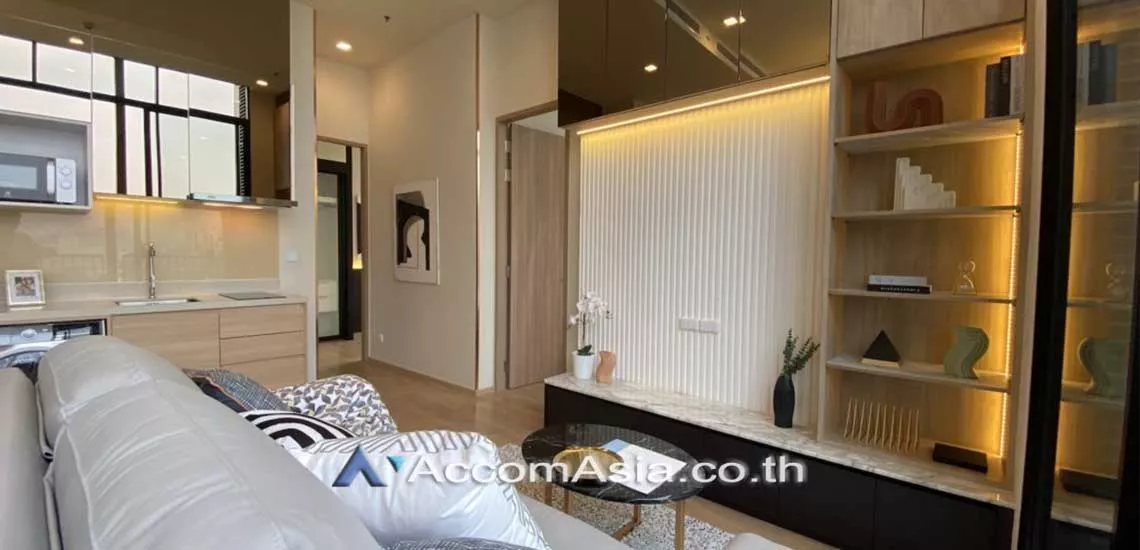  2 Bedrooms  Condominium For Rent in Sukhumvit, Bangkok  near BTS Phrom Phong (AA28415)