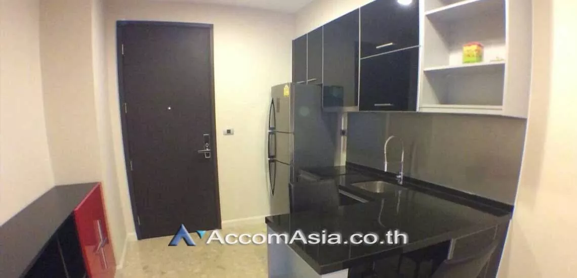  1 Bedroom  Condominium For Rent in Sukhumvit, Bangkok  near BTS Thong Lo (AA28431)