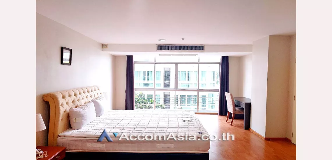 Pet friendly |  1 Bedroom  Apartment For Rent in Sukhumvit, Bangkok  near BTS Phrom Phong (AA28435)