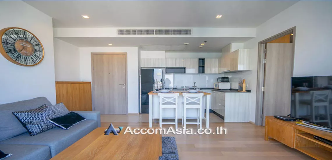  1 Bedroom  Condominium For Rent in Sukhumvit, Bangkok  near BTS Thong Lo (AA28437)