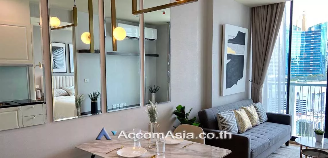  1 Bedroom  Condominium For Rent in Sukhumvit, Bangkok  near BTS Asok - MRT Sukhumvit (AA28440)