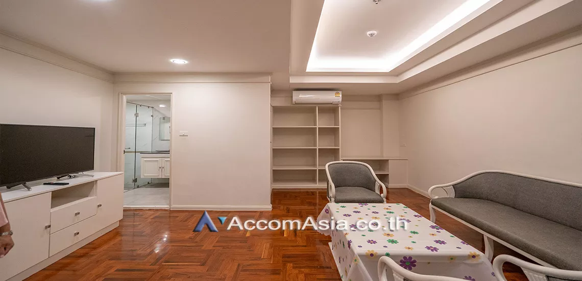  1 Bedroom  Apartment For Rent in Sukhumvit, Bangkok  near BTS Phrom Phong (AA28456)