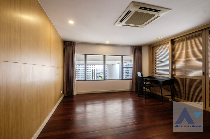 15  3 br Condominium For Rent in Sukhumvit ,Bangkok BTS Phrom Phong at Le Raffine Sukhumvit 24 24299