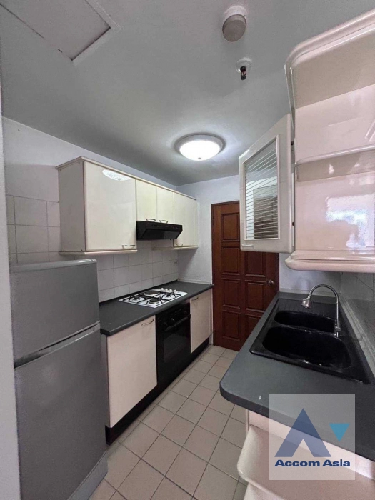 Pet friendly |  2 Bedrooms  Condominium For Rent & Sale in Sukhumvit, Bangkok  near BTS Thong Lo (AA28476)