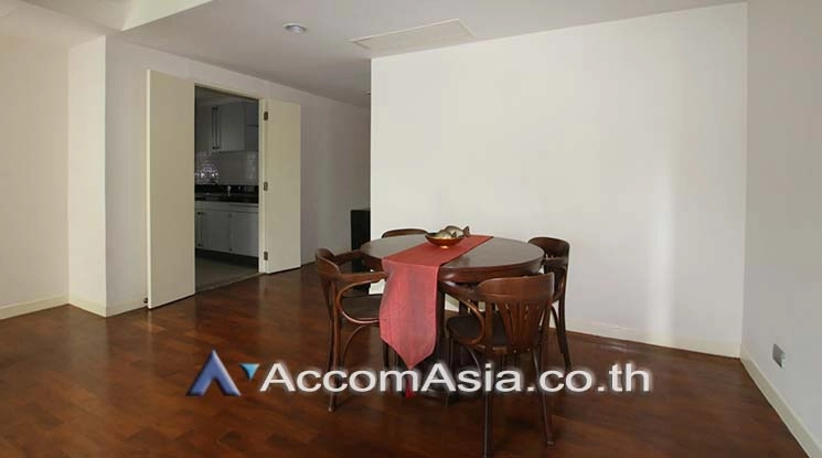  2 Bedrooms  Condominium For Rent & Sale in Ploenchit, Bangkok  near BTS Ploenchit (AA28564)