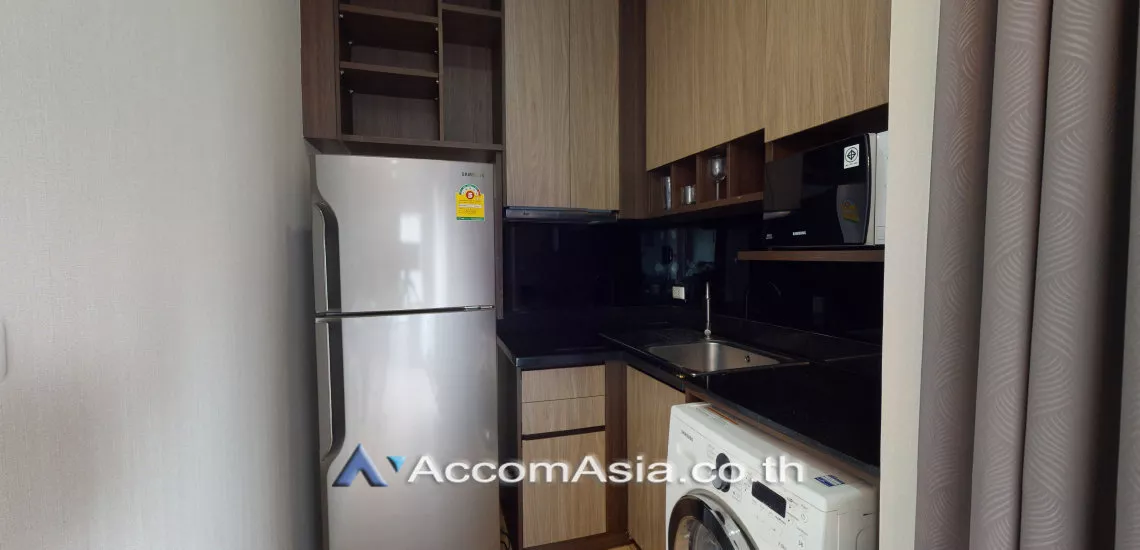  2 Bedrooms  Condominium For Rent & Sale in Sukhumvit, Bangkok  near BTS Phrom Phong (AA28832)