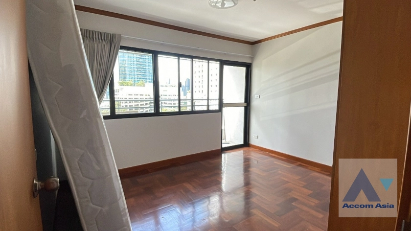 12  3 br Condominium for rent and sale in Sukhumvit ,Bangkok BTS Nana at Liberty Park 2 AA28948