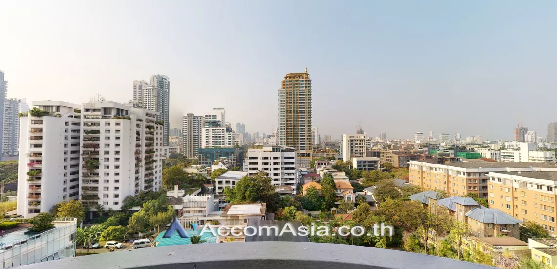  3 Bedrooms  Condominium For Rent in Sukhumvit, Bangkok  near BTS Phrom Phong (AA28964)