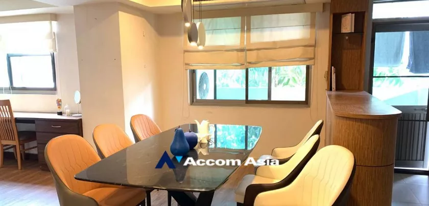  3 Bedrooms  Condominium For Rent & Sale in Sukhumvit, Bangkok  near BTS Phrom Phong (AA28968)