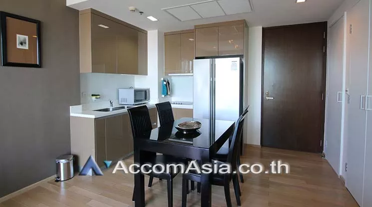  2 Bedrooms  Condominium For Sale in Sukhumvit, Bangkok  near BTS Thong Lo (AA29017)