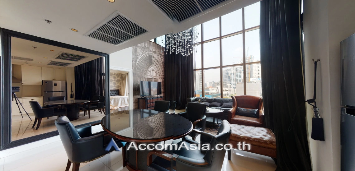  2 Bedrooms  Condominium For Sale in Sukhumvit, Bangkok  near BTS Phrom Phong (AA29166)