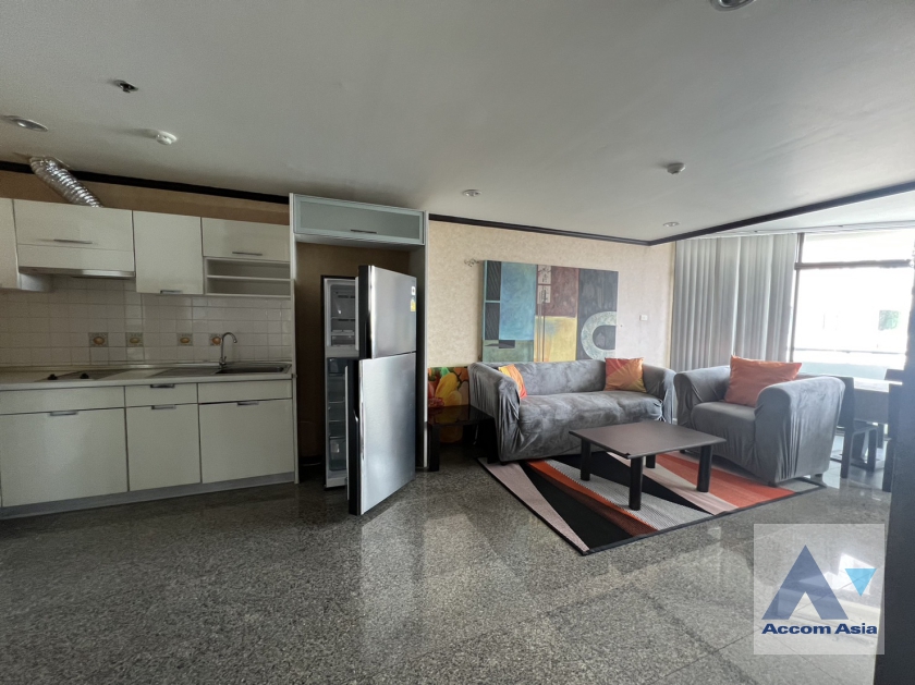  2 Bedrooms  Condominium For Sale in Sukhumvit, Bangkok  near BTS Thong Lo (AA29345)