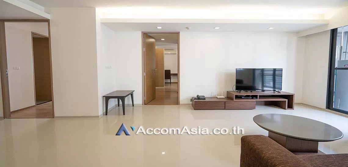 Pet friendly |  3 Bedrooms  Apartment For Rent in Sukhumvit, Bangkok  near BTS Asok - MRT Sukhumvit (AA29401)