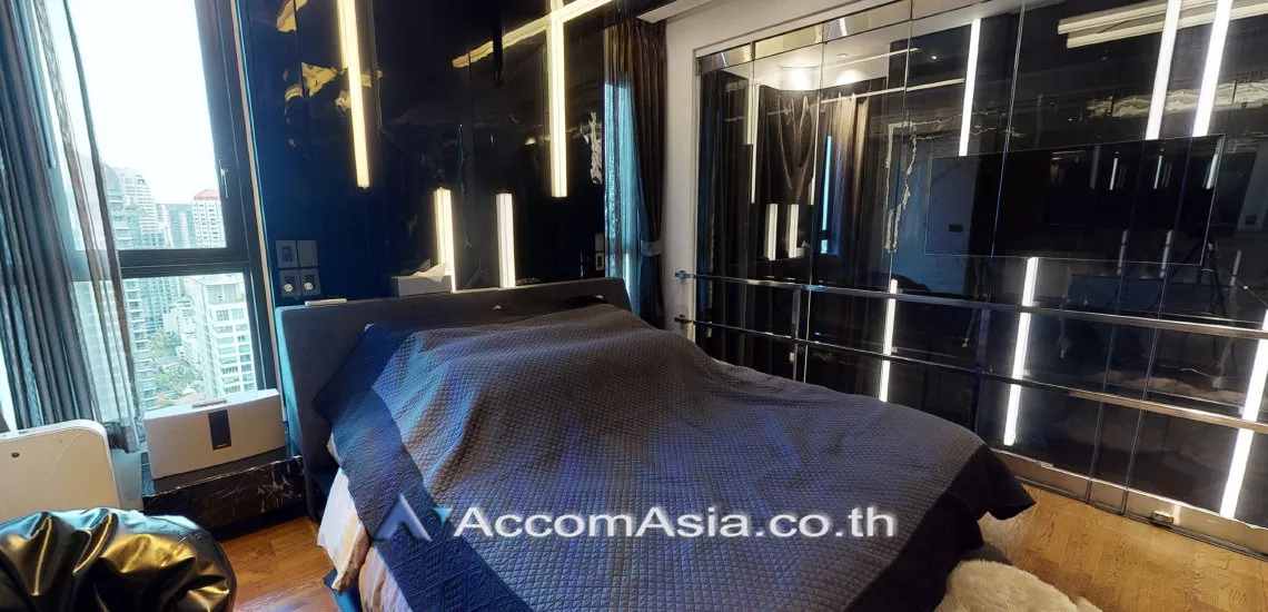  1 Bedroom  Condominium For Sale in Sukhumvit, Bangkok  near BTS Thong Lo (AA29409)