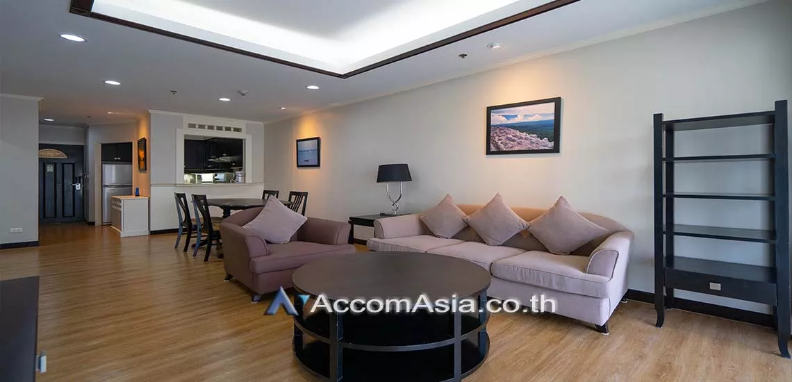  2 Bedrooms  Apartment For Rent in Sukhumvit, Bangkok  near BTS Phrom Phong (AA29433)