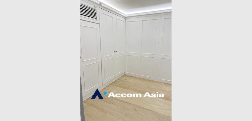 10  3 br Condominium For Rent in Ploenchit ,Bangkok BTS Ploenchit at Noble Ploenchit AA29436