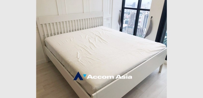 6  3 br Condominium For Rent in Ploenchit ,Bangkok BTS Ploenchit at Noble Ploenchit AA29436