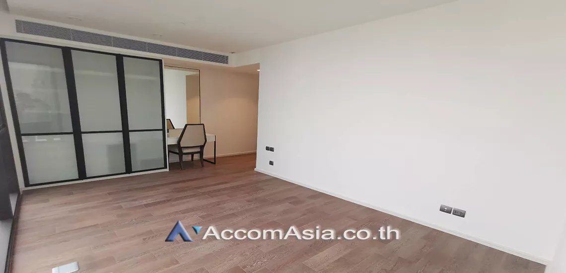  2 Bedrooms  Condominium For Rent in Sukhumvit, Bangkok  near BTS Asok - MRT Sukhumvit (AA29521)