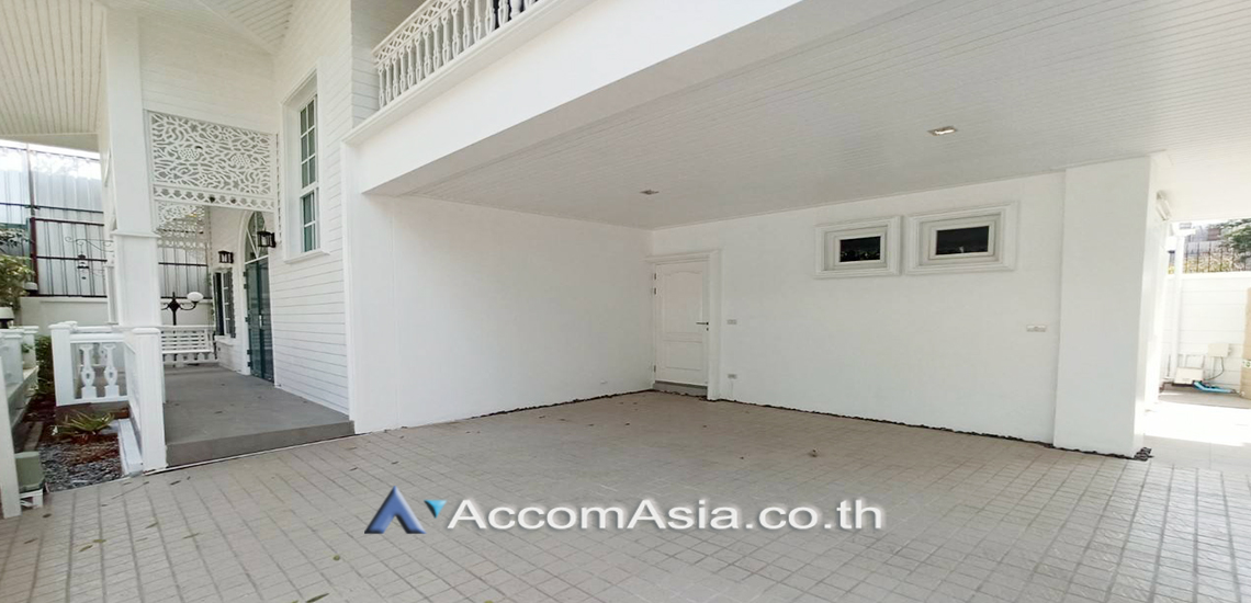 10  3 br House For Rent in Bangna ,Bangkok BTS Bearing at Fantasia Villa 3  AA29523