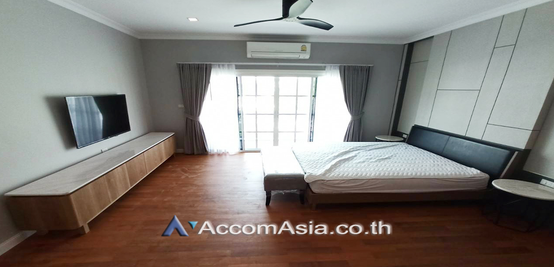 13  3 br House For Rent in Bangna ,Bangkok BTS Bearing at Fantasia Villa 3  AA29523
