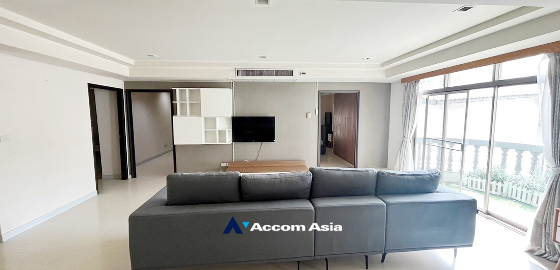  3 Bedrooms  Condominium For Rent & Sale in Sukhumvit, Bangkok  near BTS Phrom Phong (AA29527)