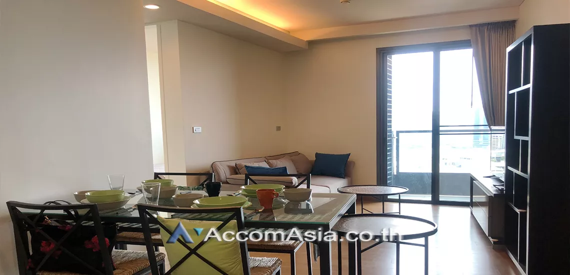  2 Bedrooms  Condominium For Rent in Sukhumvit, Bangkok  near BTS Phrom Phong (AA29549)